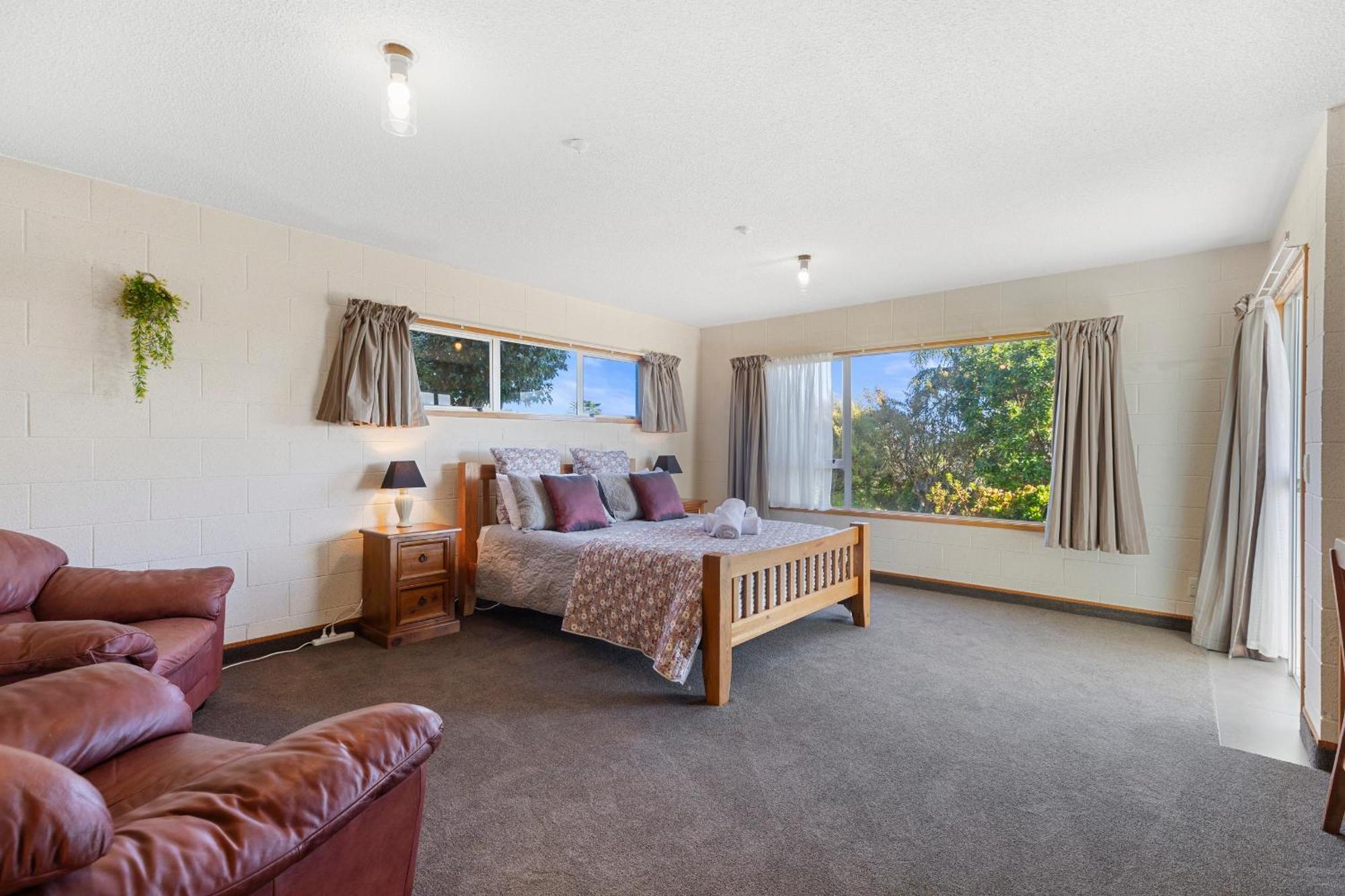 Bay View Gardens - Tauranga Holiday Home Екстериор снимка