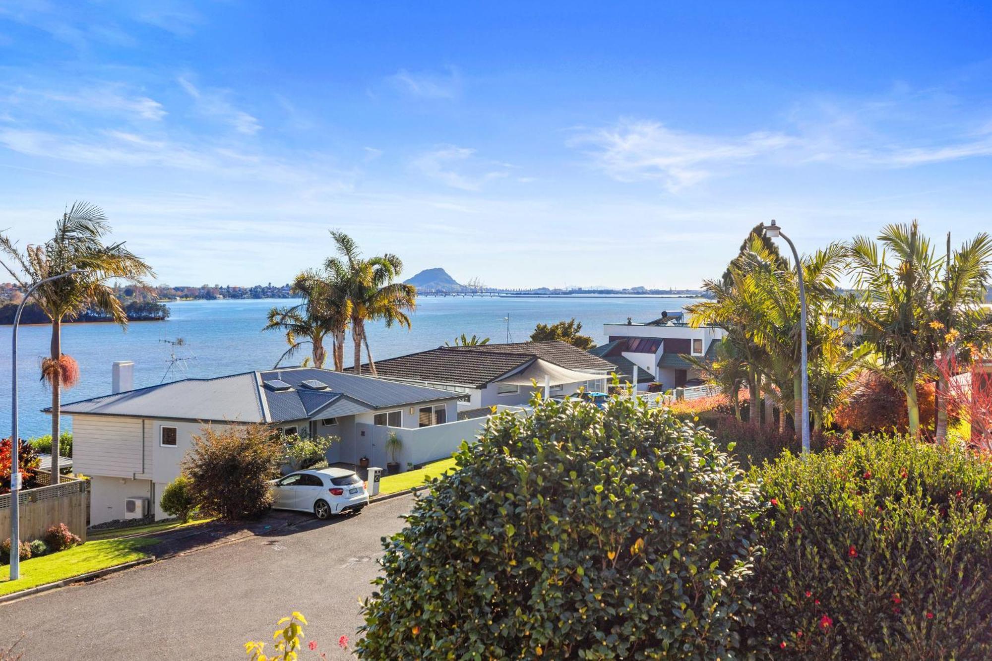 Bay View Gardens - Tauranga Holiday Home Екстериор снимка